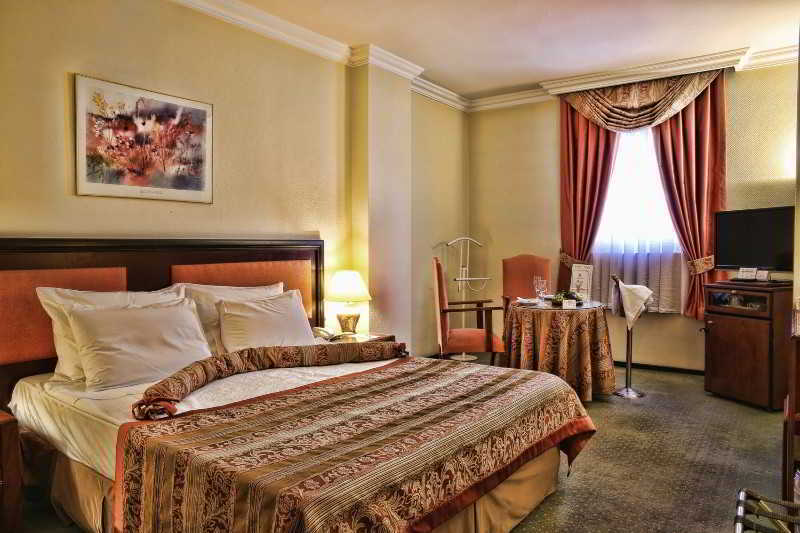 Guenes Hotel Merter Стамбул Экстерьер фото